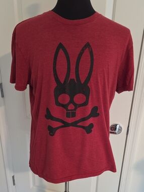 Psycho Bunny Men's Red Short-Sleeve Tee with Black Skull Bunny Graphic